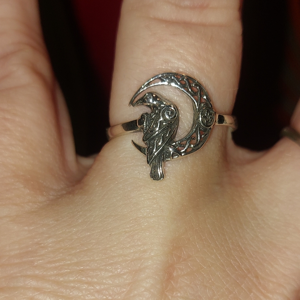 Sterling Silver Raven & Moon Celtic Style Ring - Picture 1 of 5